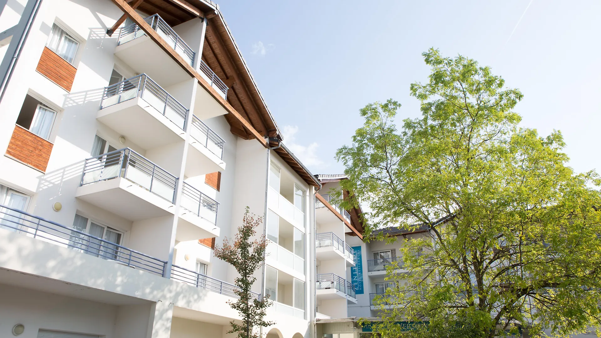 Zenitude Hôtel-Résidences La Versoix Divonne-les-Bains