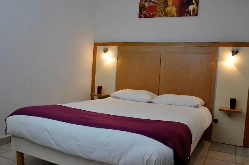 Zenitude Hôtel-Résidences La Versoix Divonne-les-Bains 3*,  Francia