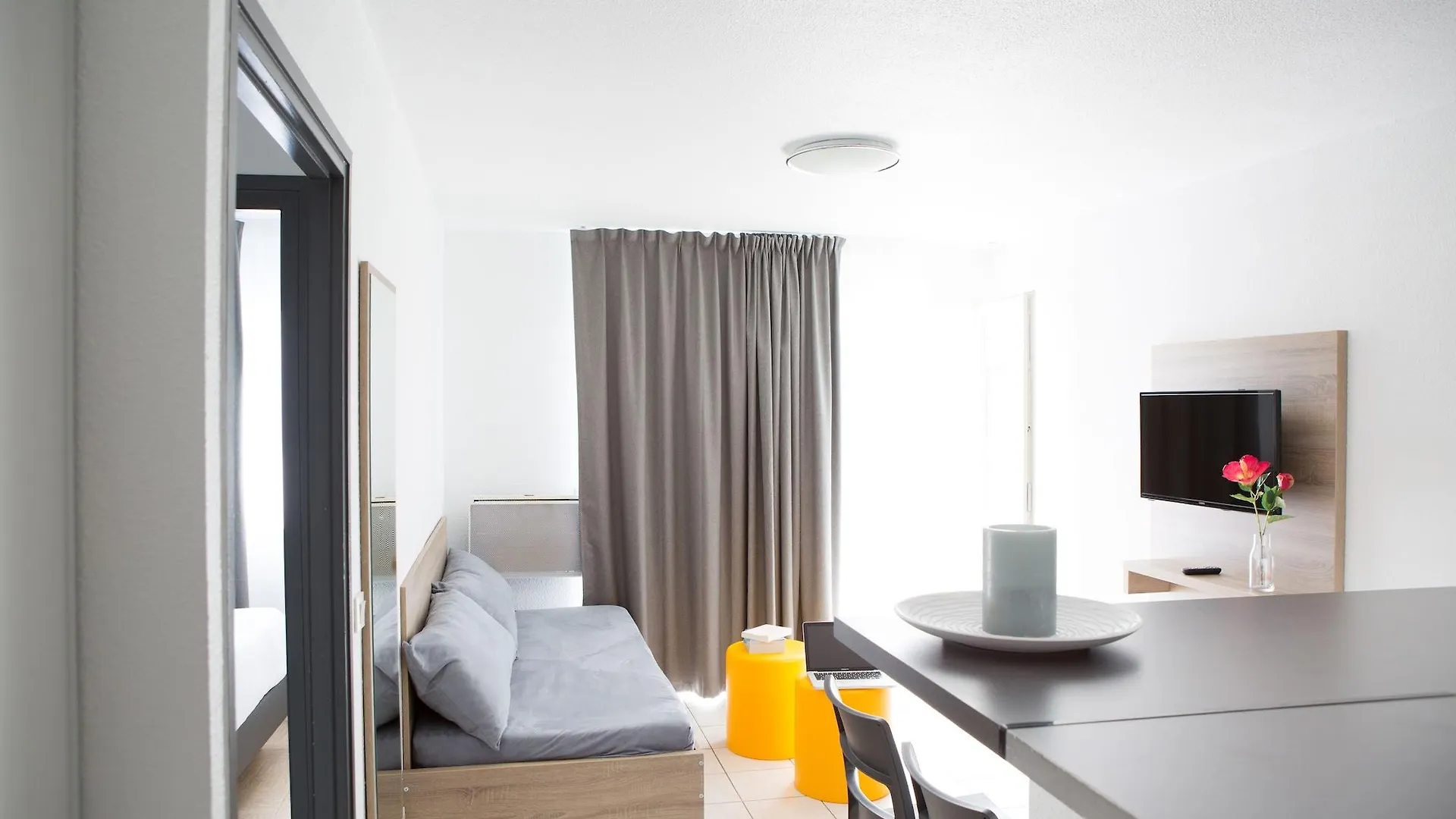 Comfort Aparthotel Divonne La Versoix 3*, Divonne-les-Bains France