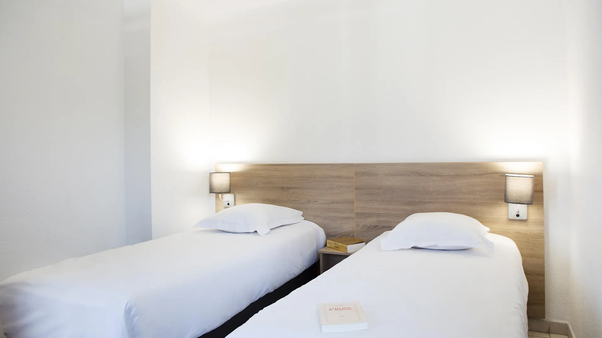 Comfort Aparthotel Divonne La Versoix Hotel Divonne-les-Bains